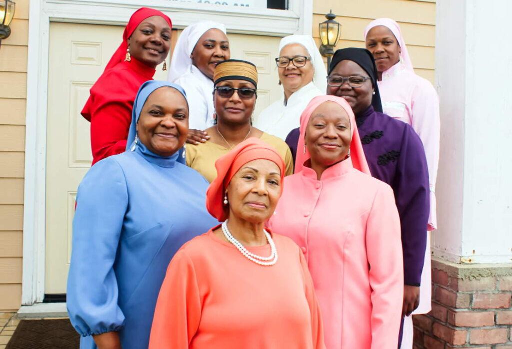 Holly-Springs-MGT-Sisters in Color